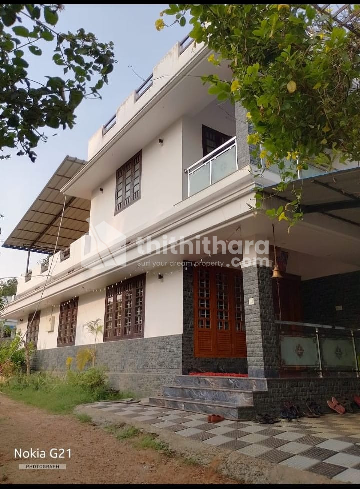 4BHK Independent House Available for Sale in Ollur Thrissur