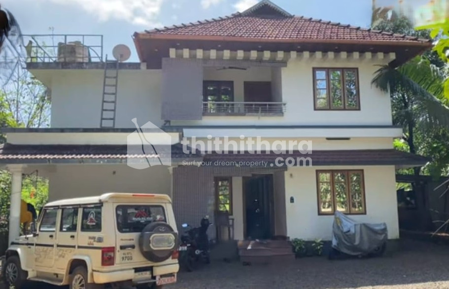 4BHK Independent House Available For Sale In Kadumeni Kasaragod 