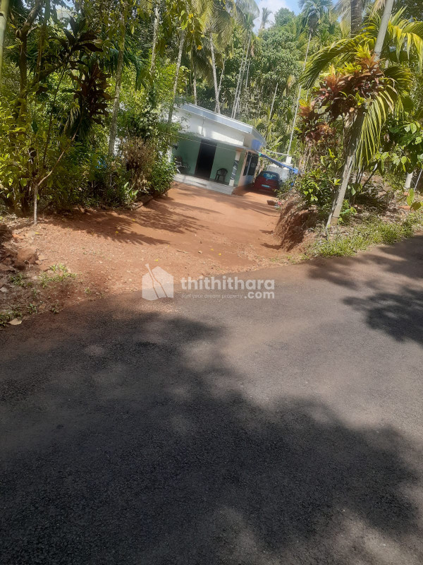 House and land for sale in Konnakkad, Kanhangad