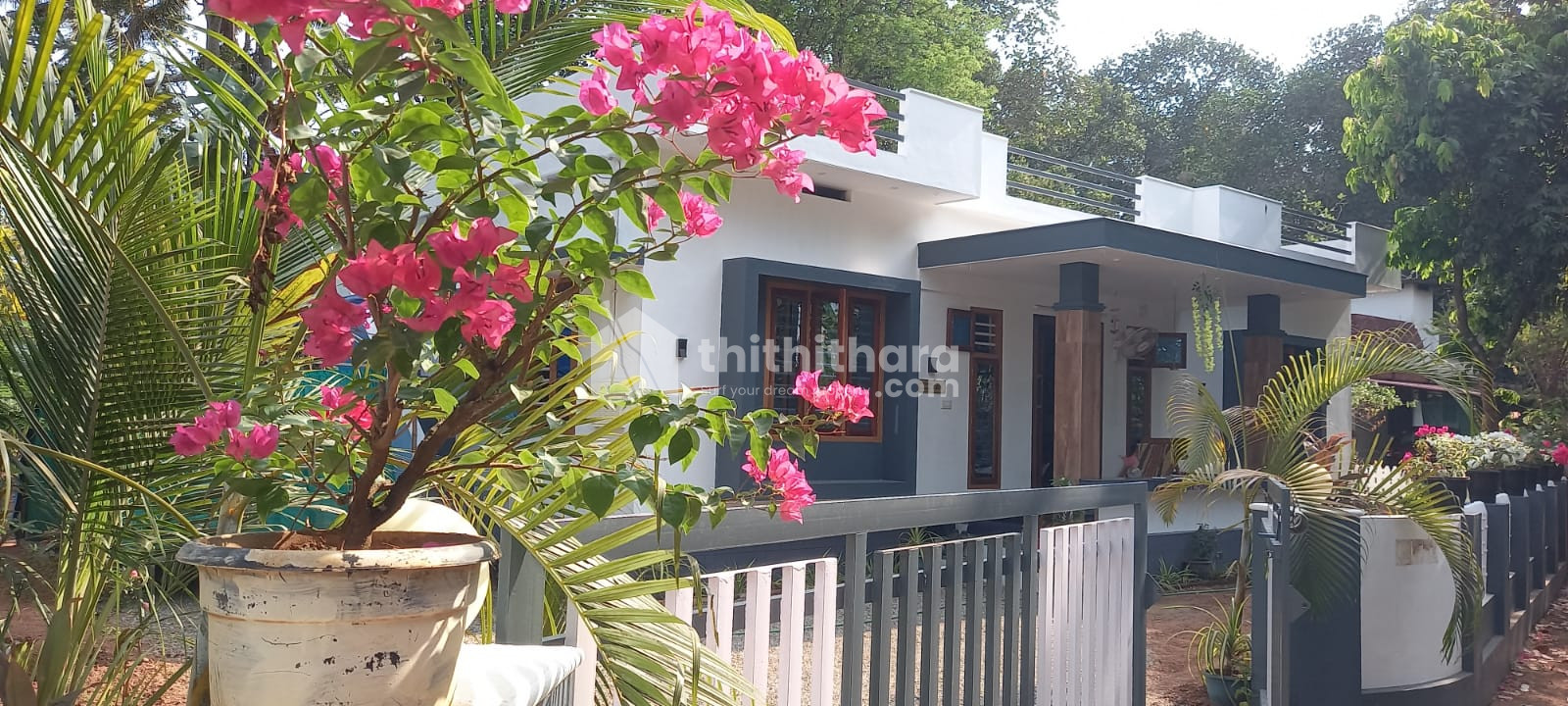 3 BHK House for sale at Kizhuthani, Irinjalakuda, Thrissur