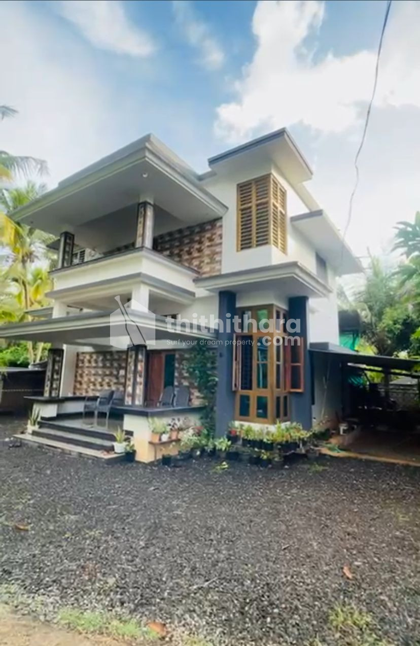 Urgent sale 5 BHK House Near Edappal, Panthavoor