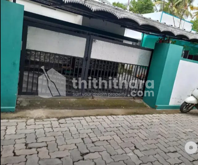 House for Sale @ Edavanakkad, Ernakulam