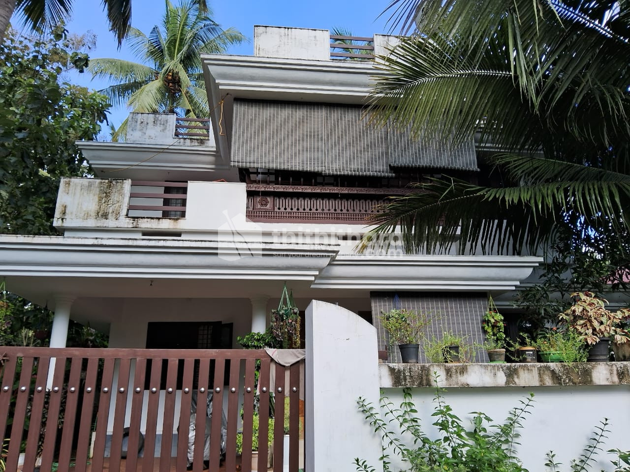 4 BHK HOUSE FOR SALE AT VELLANIKKARA THRISSUR