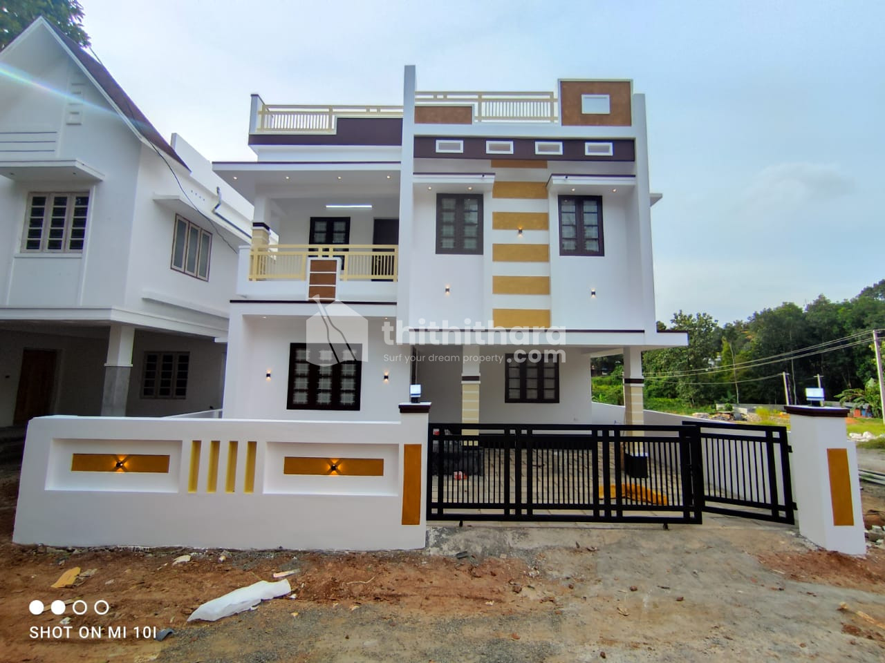 House for sale at Aluva, Ernakulam