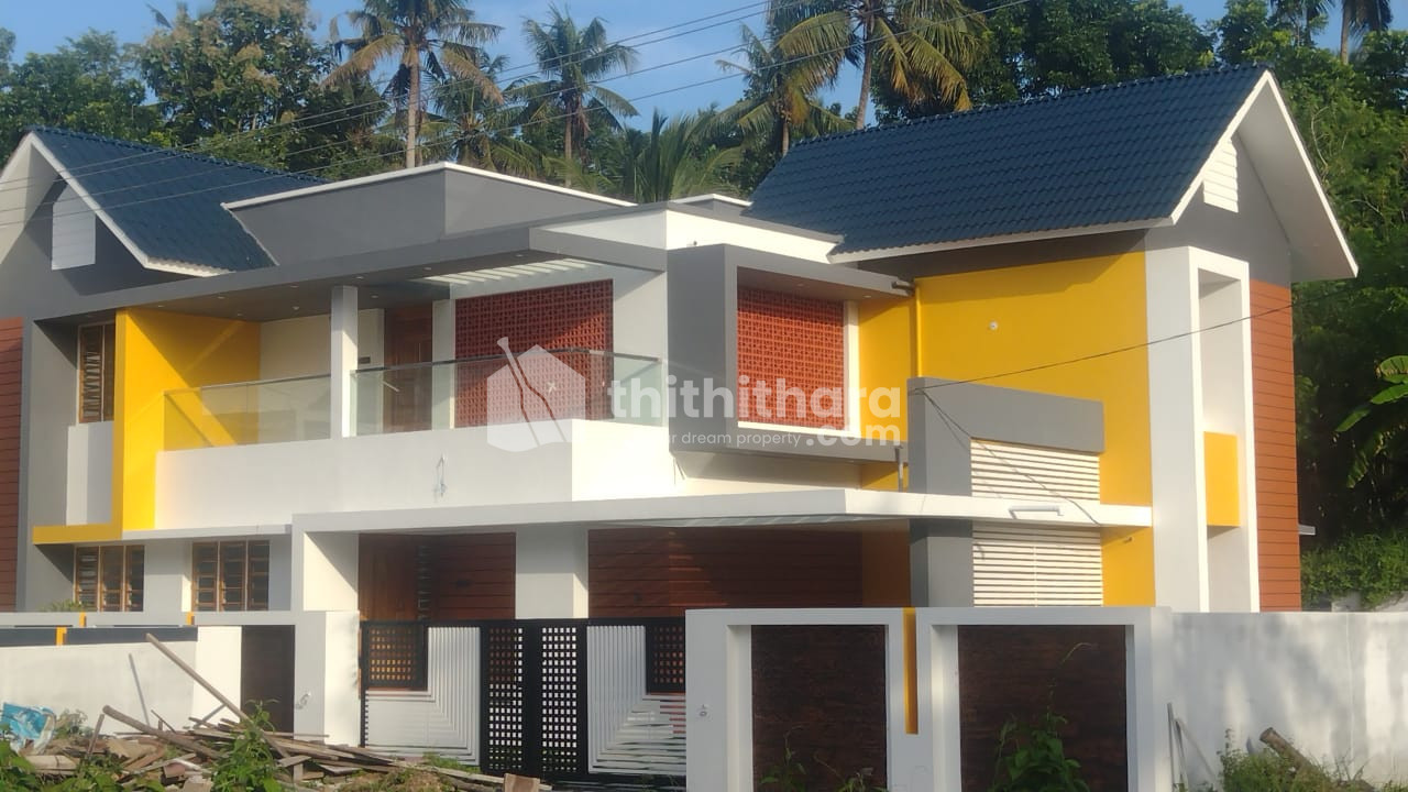 Villas for sale in kollam chathannoor