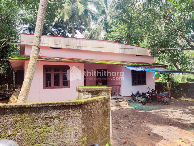 House for sale at Valanchery Malappuram