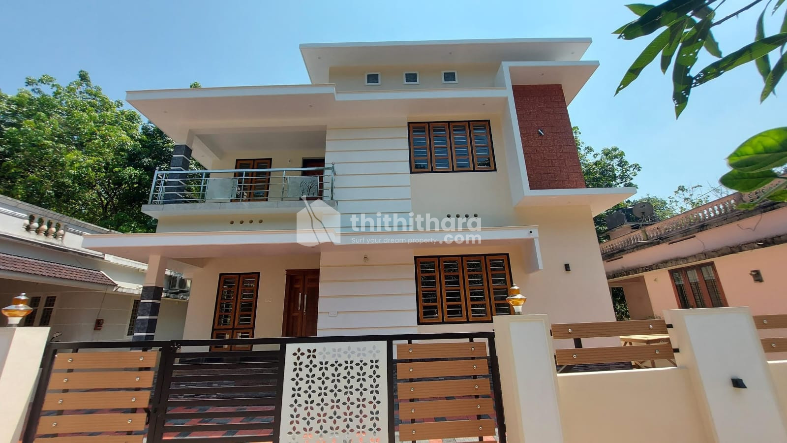 1700 sqft House for Sale in Kuruppampady, Perumbavoor