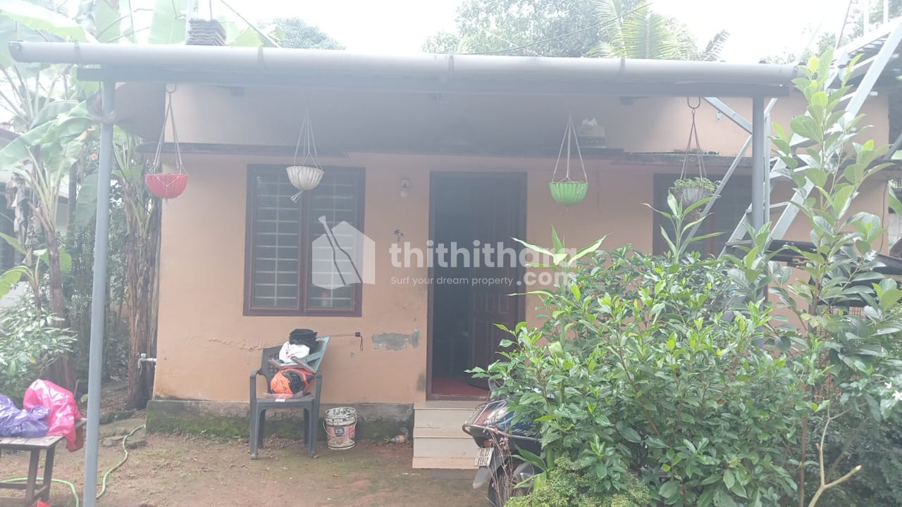 House for sale  at Thiruvalla , Pathanamthitta