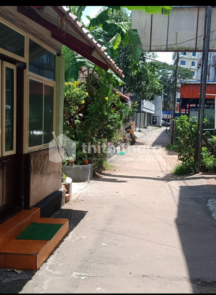 Commercial property for Sale at Thrissur Town