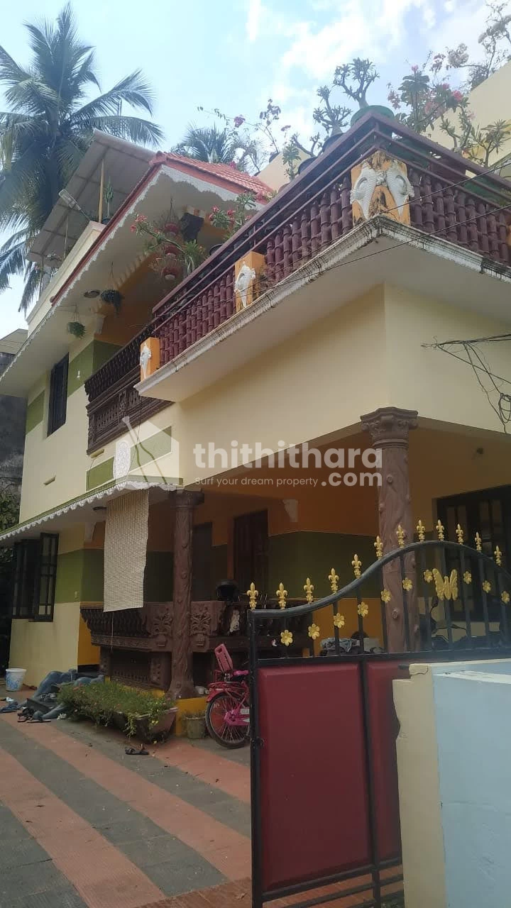 4 cent house near nemom railway station 