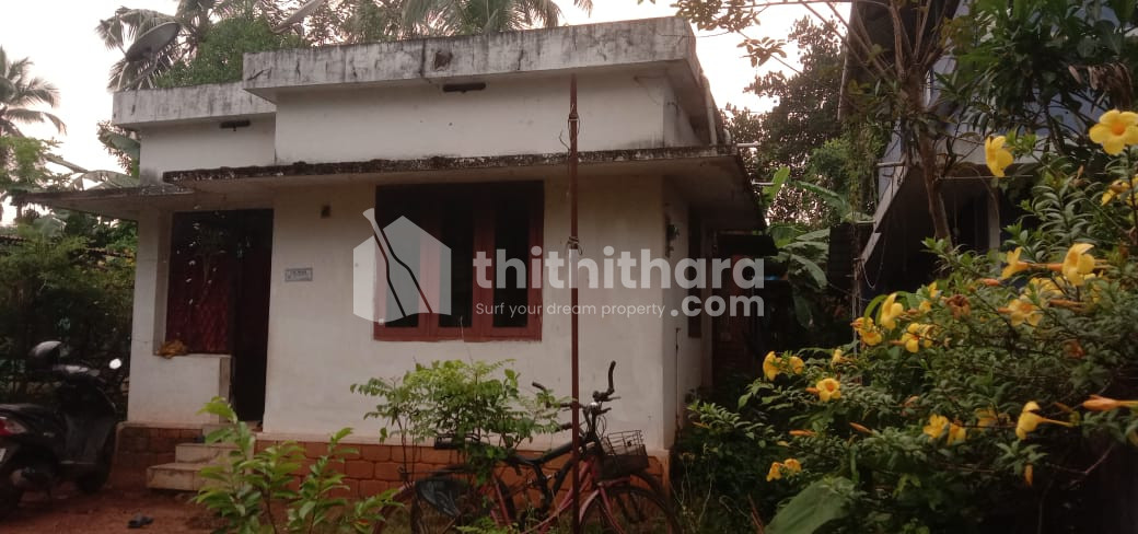 Residential house for sale at Mg kavu ,Thrissur