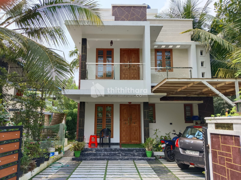 House for sale at Piravom, Ernakulam