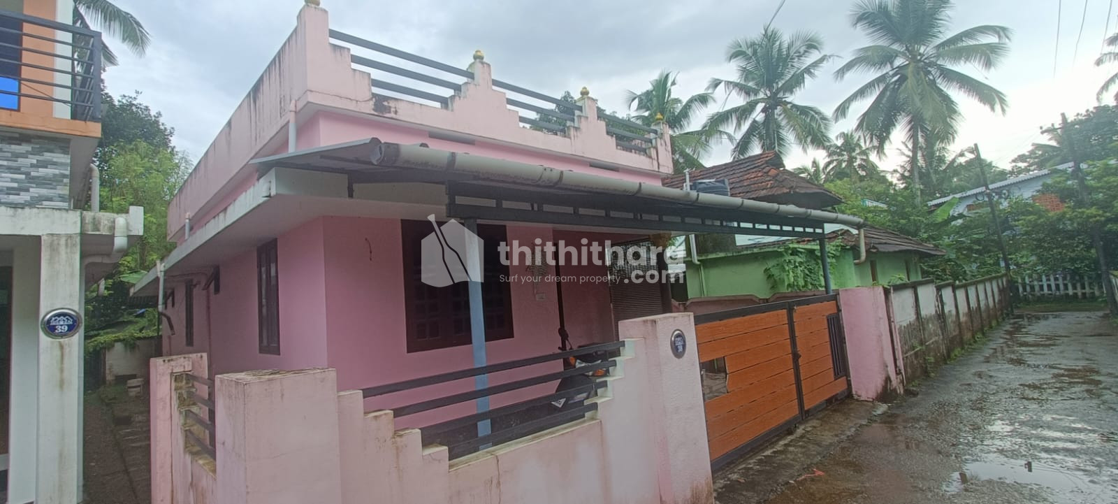 House for sale at Marathakkara Thrissur