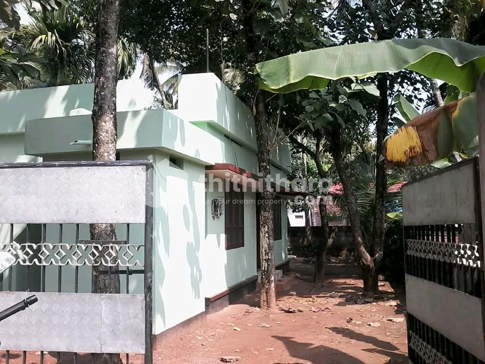 House for sale in Kannanalloor, Kollam