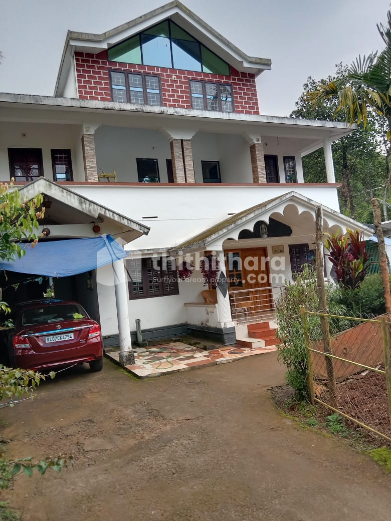 House for sale in Pozhuthana, Vythiri