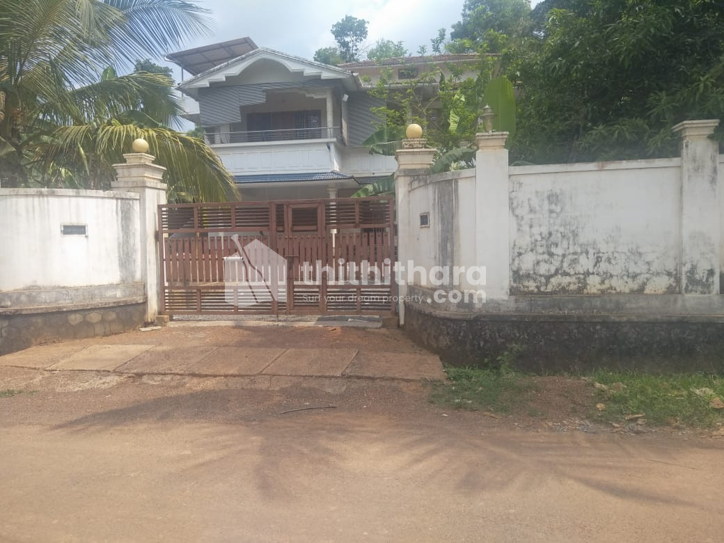 42.5 cent land and 3100sq ft house for sale in Mattannur, Kannur