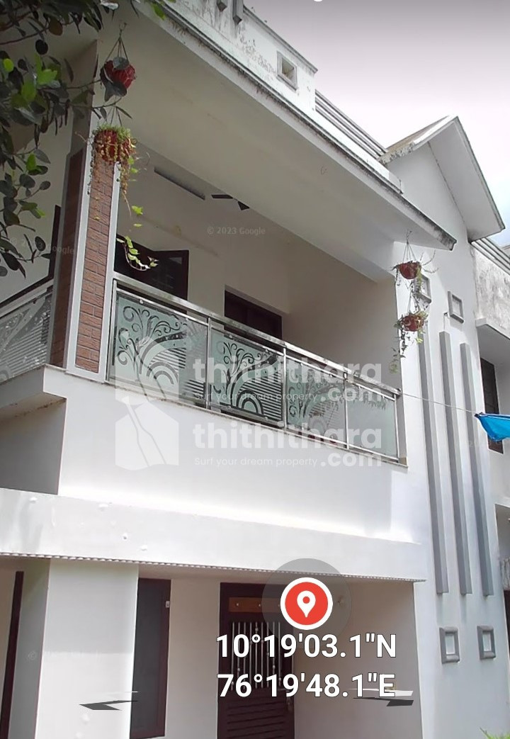 6 cent plot with 3 BHK independent house for sale in North Chalakkudy 