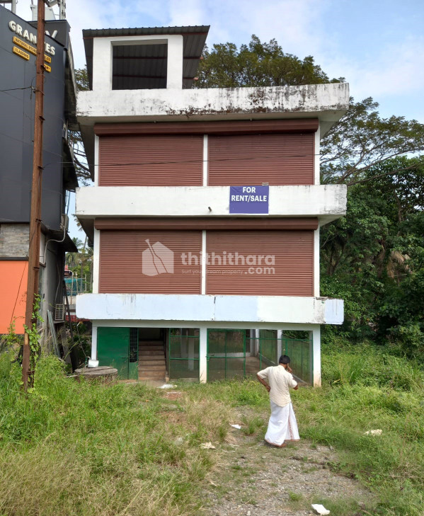 NH frontage Commercial Building for Sale,At Nadathara,Kuttanellur. Thrissur