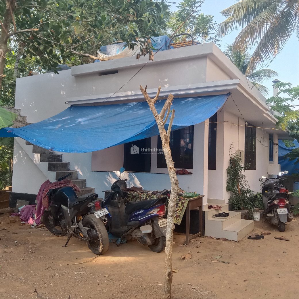 Residential house for sale at Moorkkanikara Thrissur