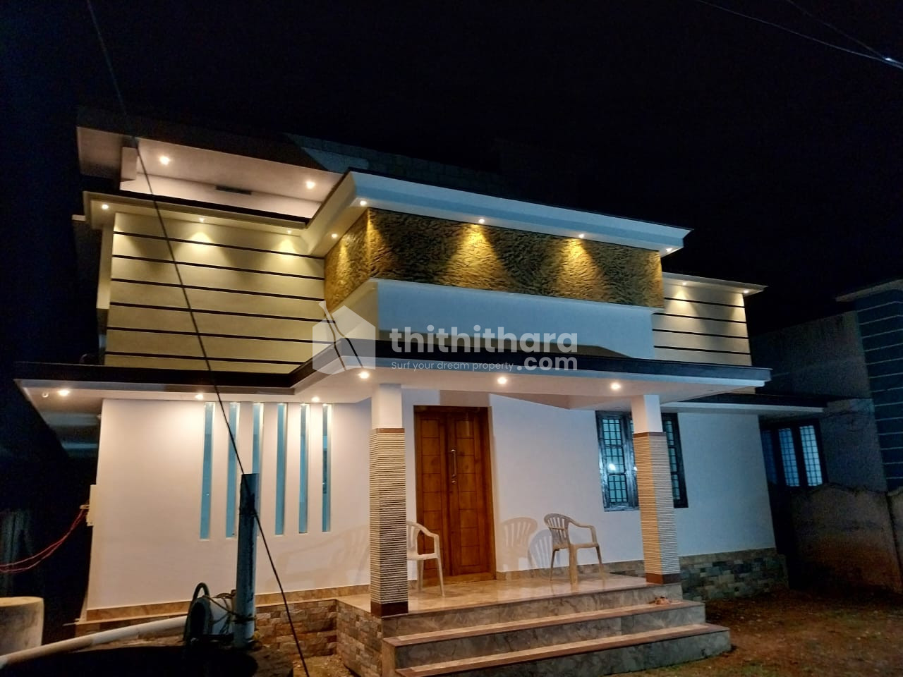 5 cent 1700 sq.ft  4 BHK New house for sale in Irinjalakkuda, Pullur 