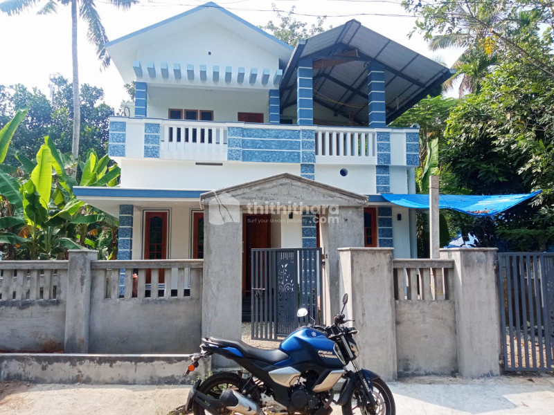Individual House for sale in Muriyad, Irinjalakkuda