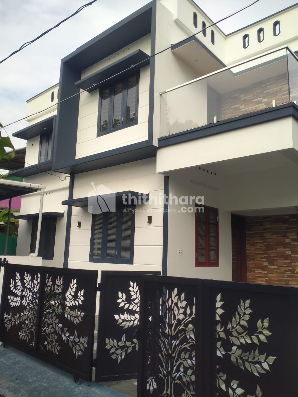 3 BHK New house for sale in Puthiyakavu, Thrippunithara