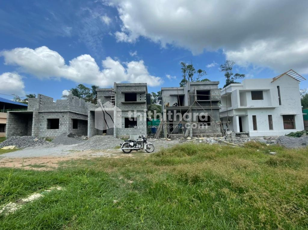42 cent land including 5 Villas for Sale in Kaitha kuzhi, Chittur Palakkad