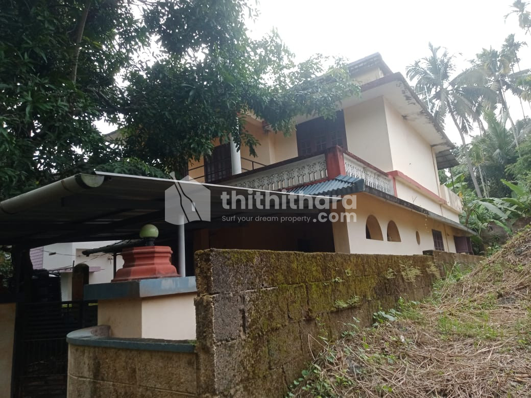 6 cent land with 1500 sqft house for sale in kunnamkulam 