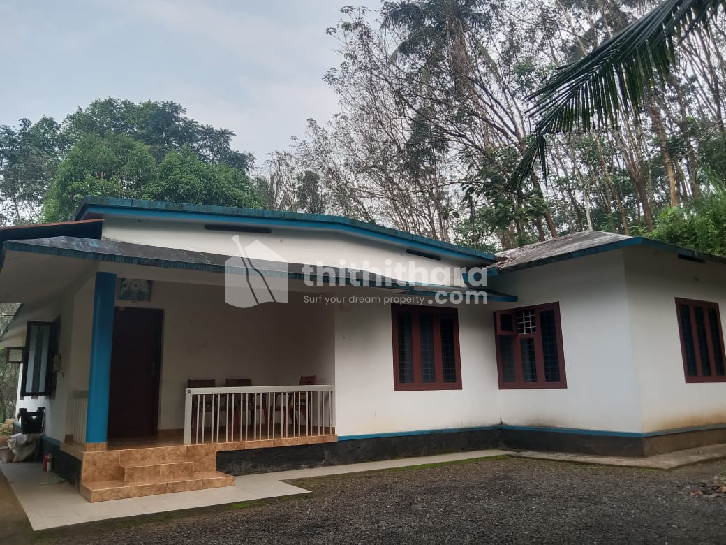One acre land with residential house for sale at Koodaranhi,Kozhikode