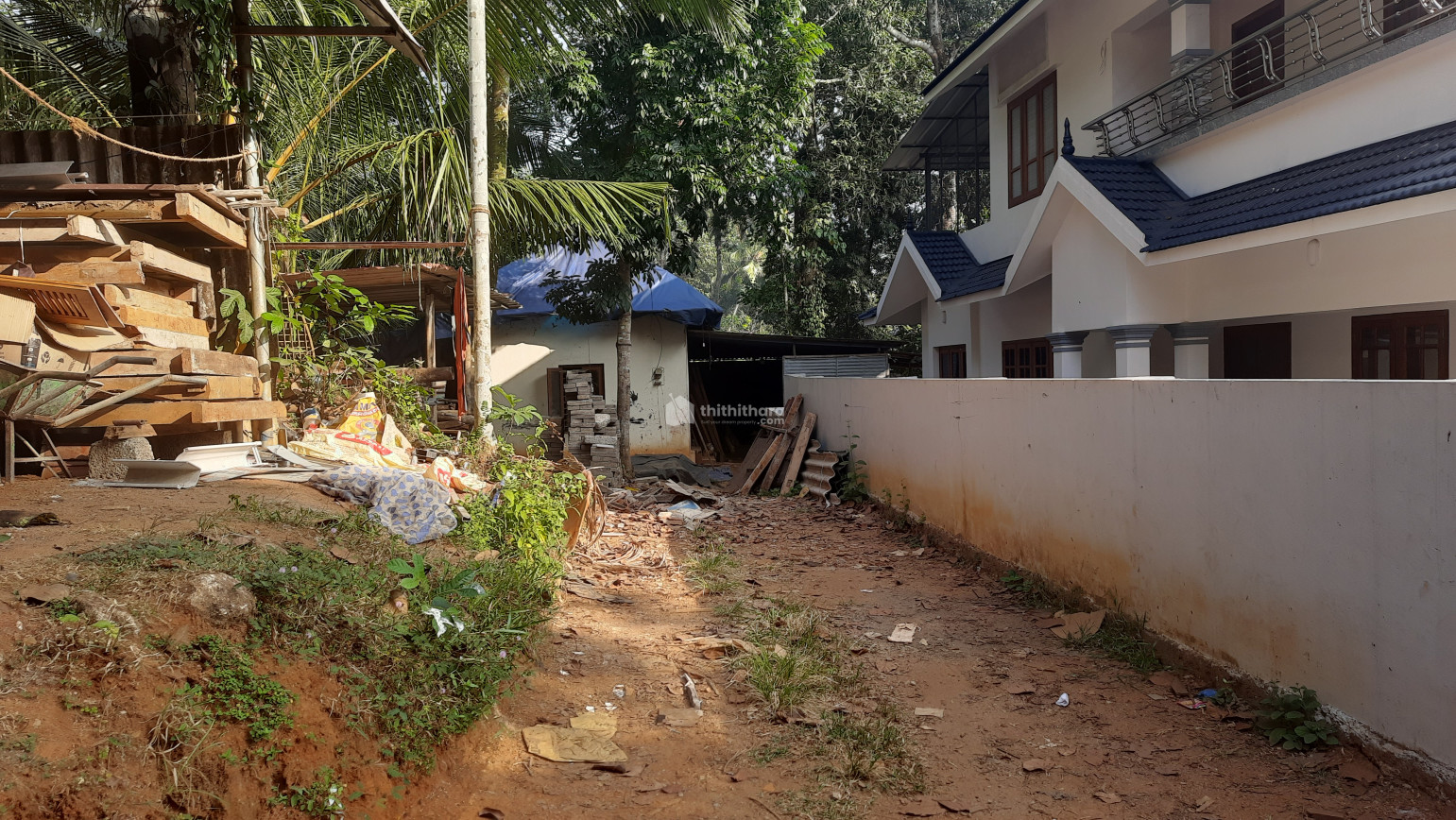 Residential plot for sale in Kizhavalloor Konni Pathanamthitta