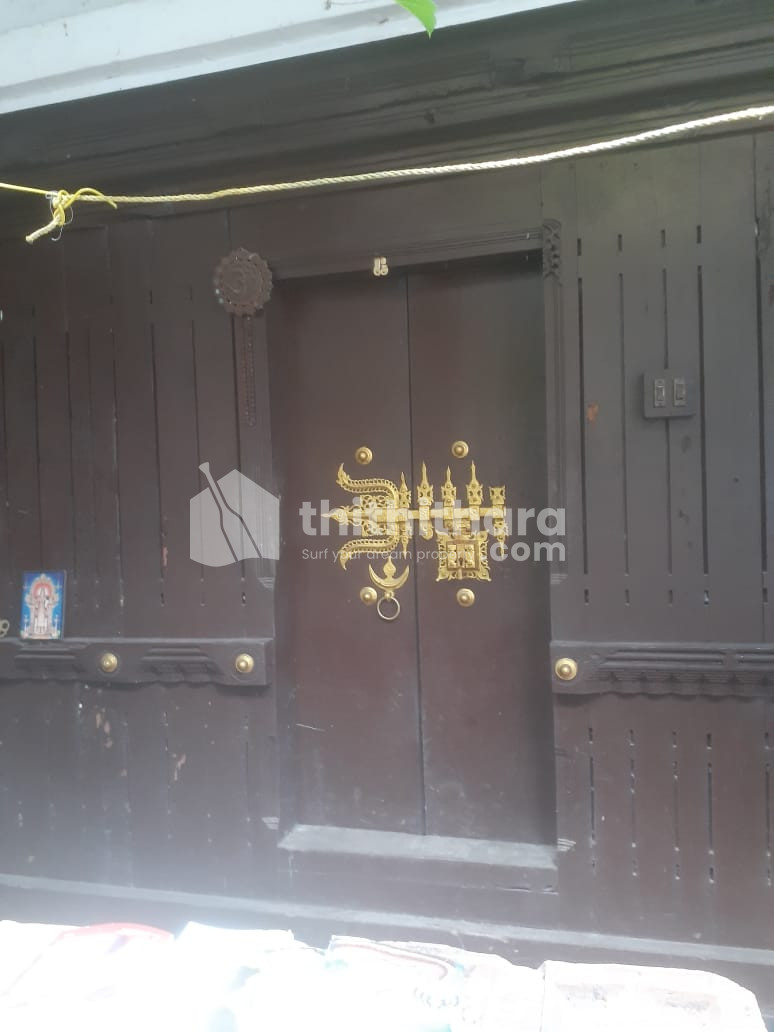 13 Cent Plot for Sale in Ettumanoor, Kottayam 