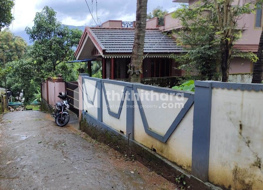 2 BHK House for Sale in Mannarkkad, Palakkad