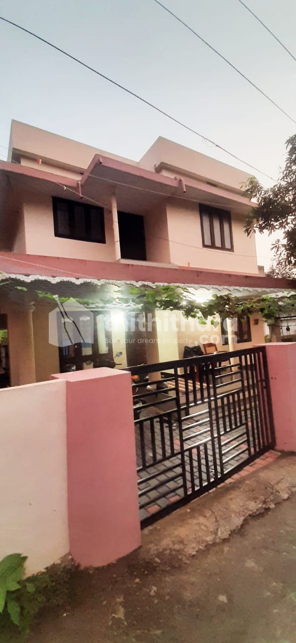 House for Sale in Karimugal,Ernakulam