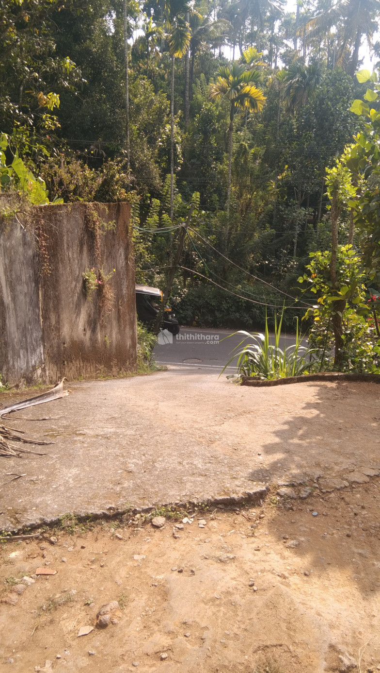 Plot for sale in Adimali, Munnar