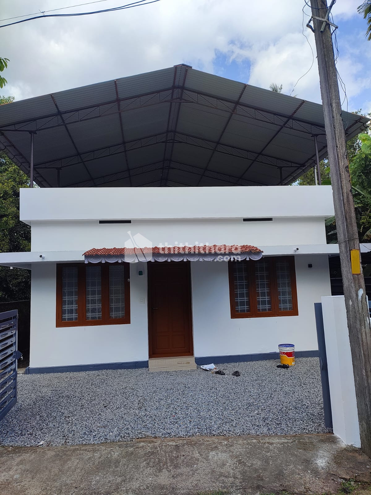 House for sale at Chalakudy Thrissur