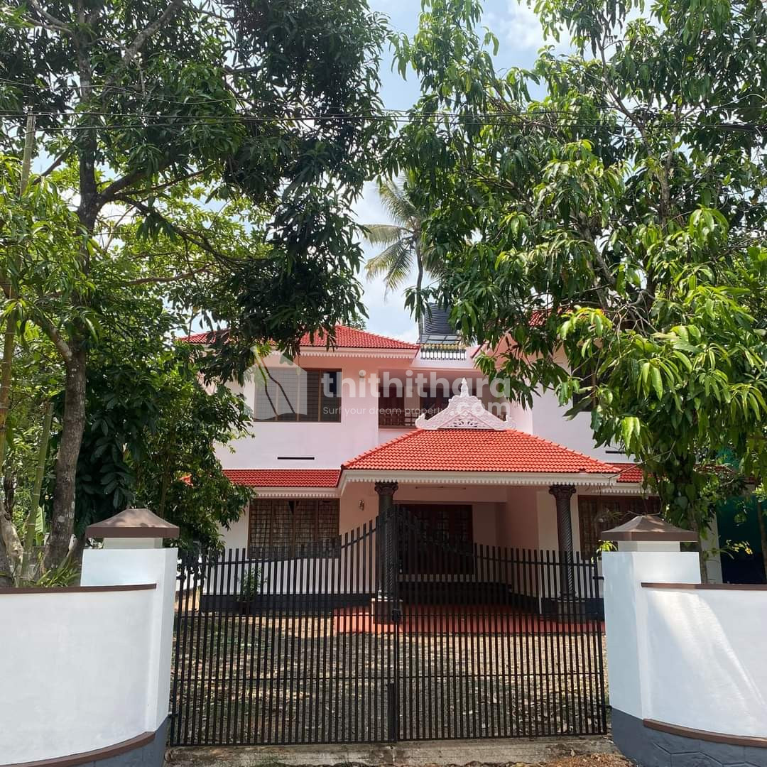 House for Sale in Manjapra, Ernakulam
