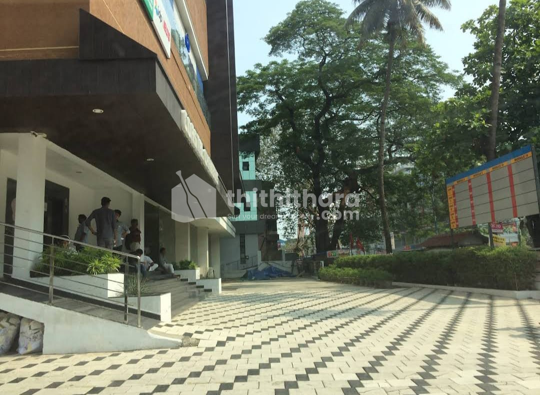 Building for Sale in MG Road, Ernakulam