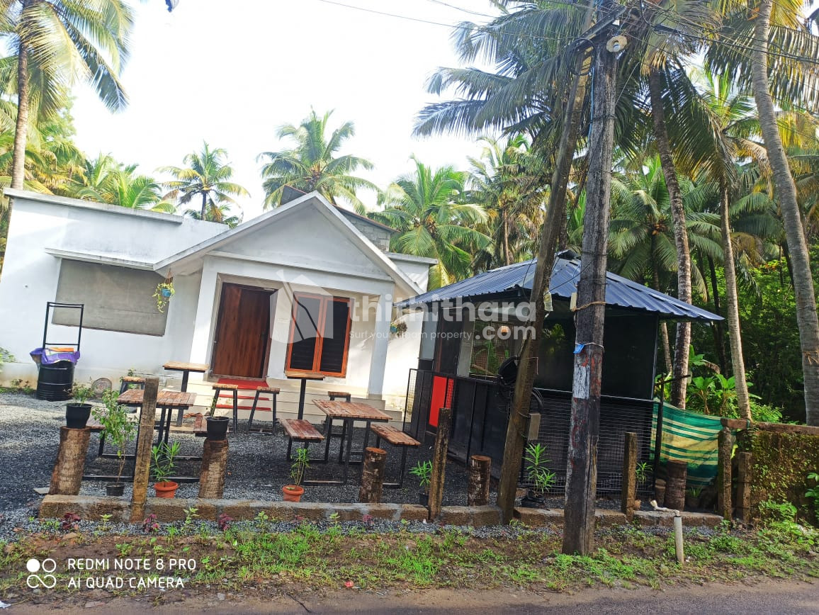 2 BHK House for sale Thrissur, Thrissur City, Karuvanthala