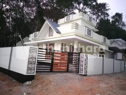 2 bedroom House for sale in Puthupally, Kottayam