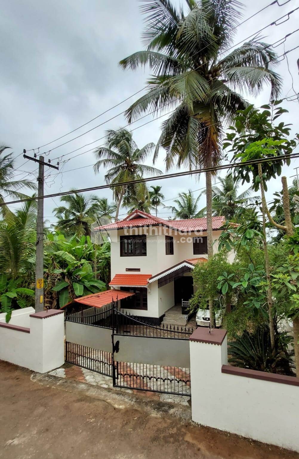 4 BHK House for Sale in Moozhikkal, Kozhikode 