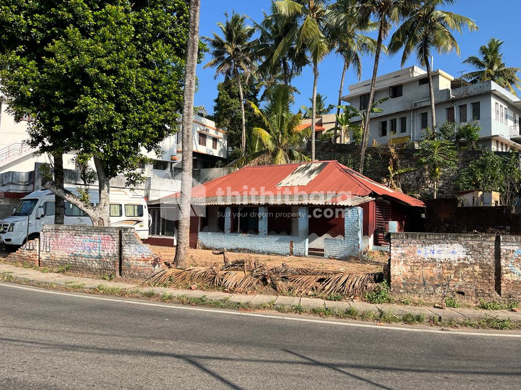 Commercial Building for Sale in Thoppumukku, Trivandrum