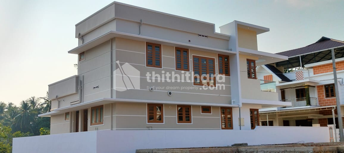4 BHK Brand New Semi-furnished House for Sale at Mannuthy, Thrissur