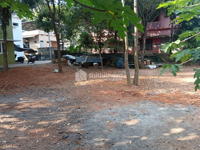 Residential land for sale at Melakkam Manjeri