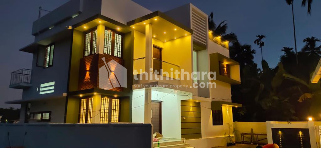 4BHK independent house for sale at Pottore Thrissur