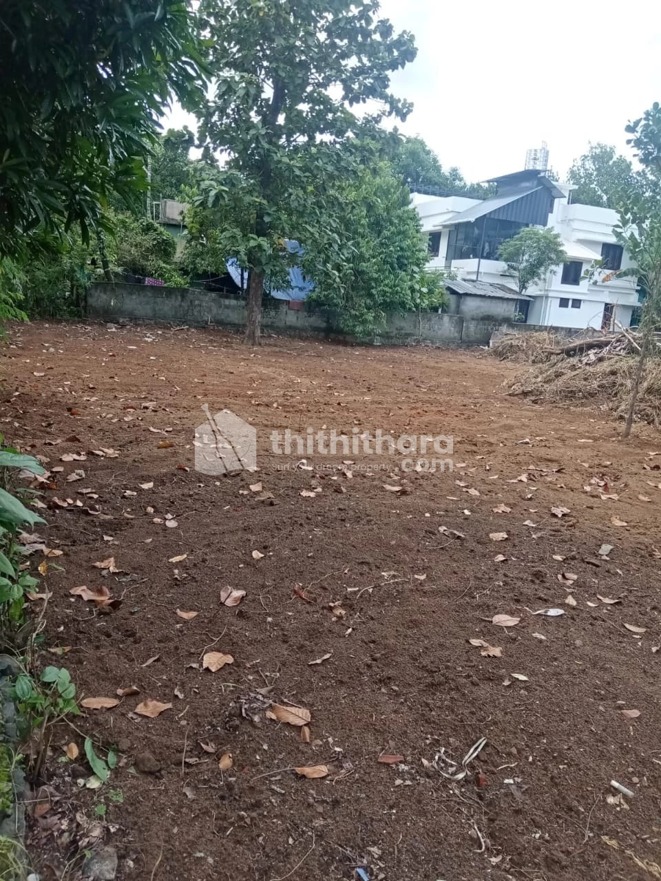 Residential land for sale at Aluva Ernakulam