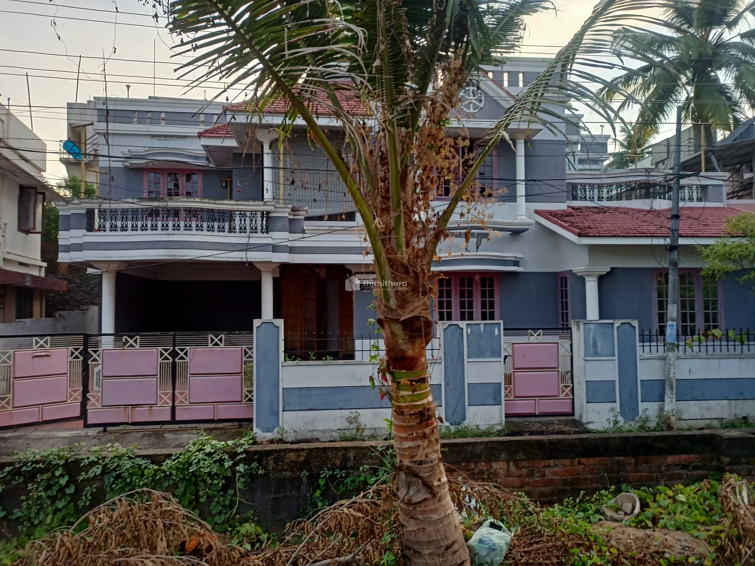 House for sale in Arappura lane Vattiyoorkavu Thiruvananthapuram