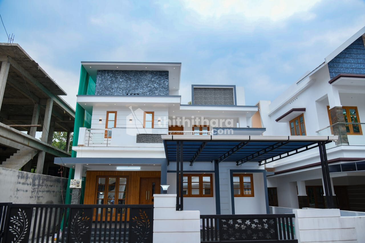 4BHK House for sale near Infopark Kakkanad Ernakulam