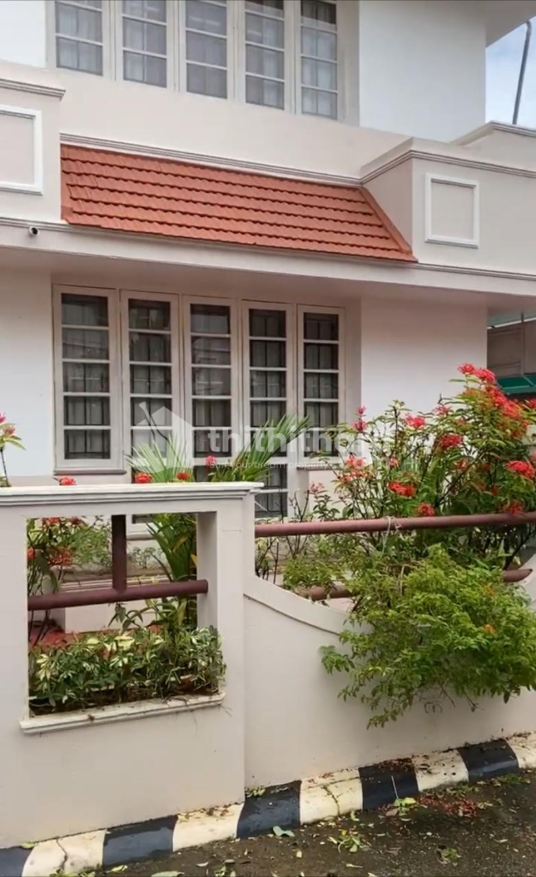 4 BHK House for Sale in Chembukkav, Thrissur