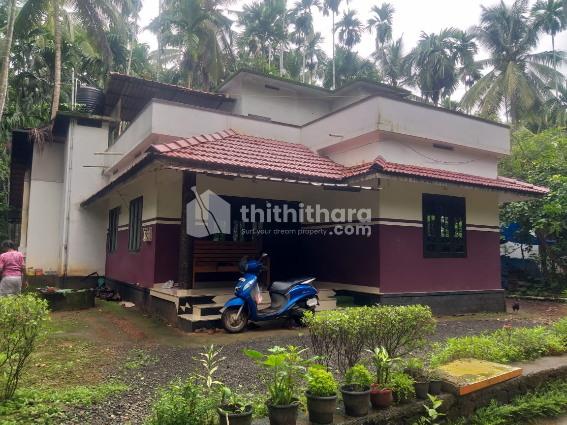 4 BHK house for sale at Vazhikkadavu Malappuram