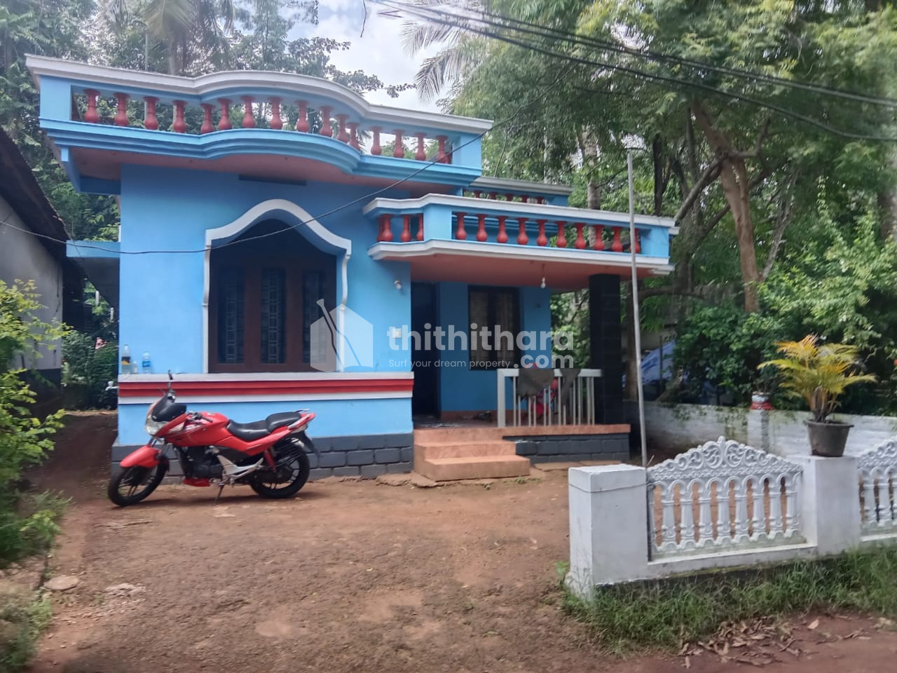 2 BHK house for sale at Ollukkara Thrissur